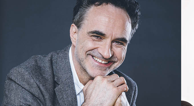 Book Noel Fitzpatrick  'The Super Vet'  Booking Agent