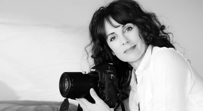 Lesley Rochat
