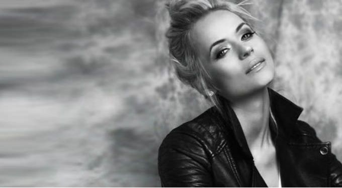 Pollyanna Woodward