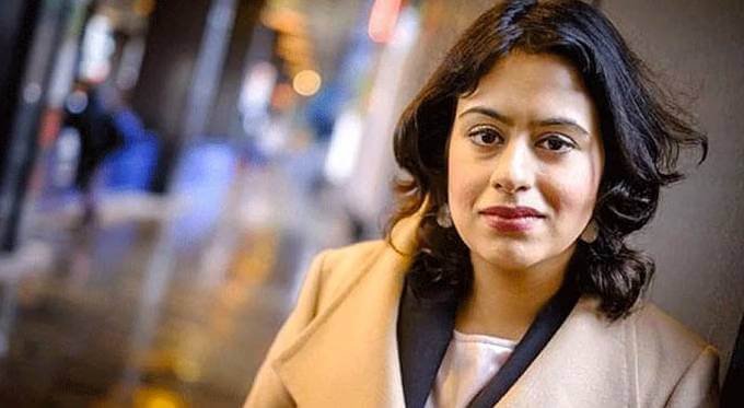 Sara Khan