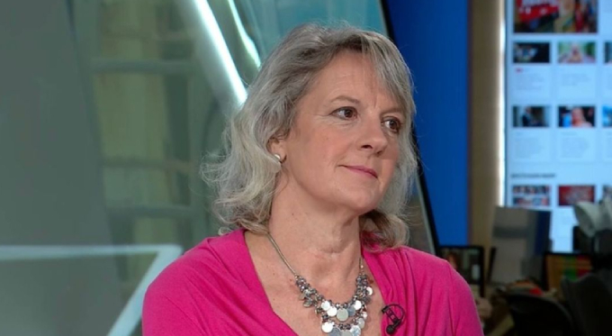Helen Dewdney