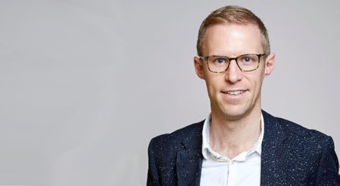 Professor Steve Fleming