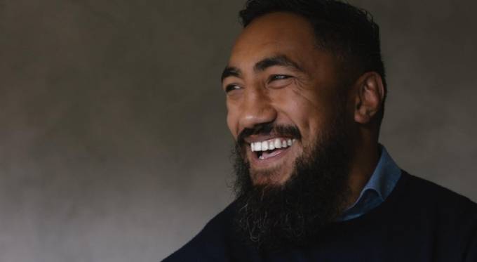 Bundee Aki