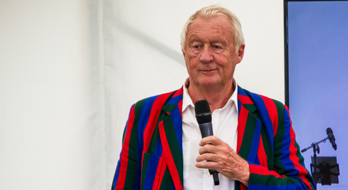 Chris Tarrant