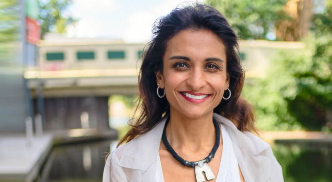 Dr Anu Arasu