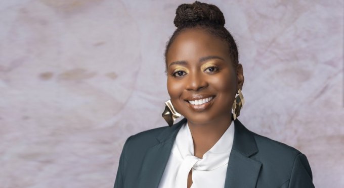 Dr Sabine Charles