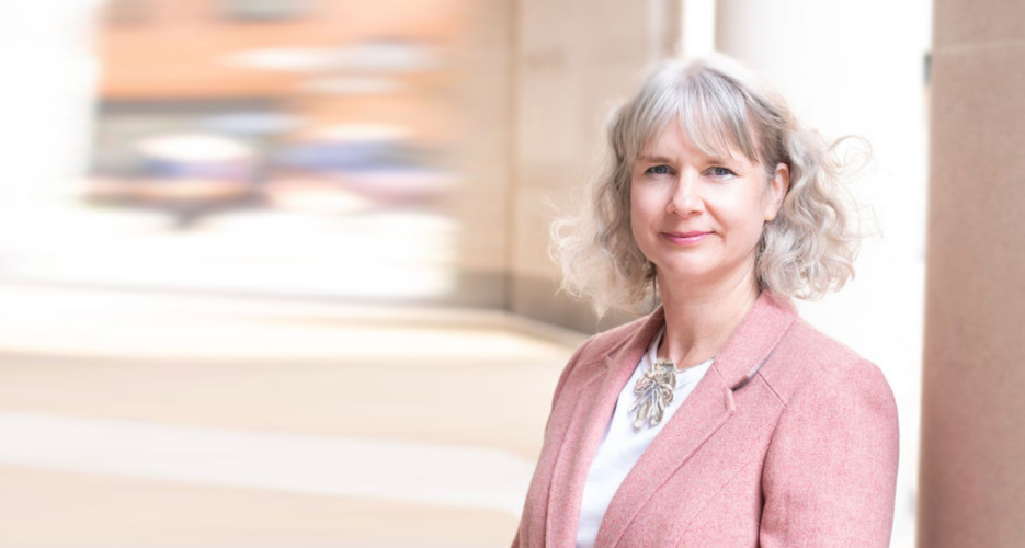 Professor Sarah Green 