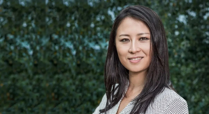 Keyu Jin Speaker Agent | Hire Economics Speaker