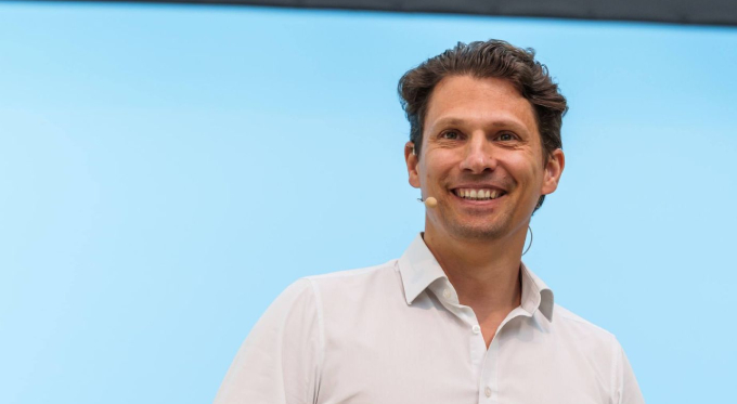 Dr Hubertus Porschen