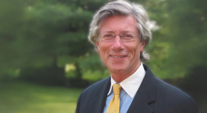 Bernard Baumohl