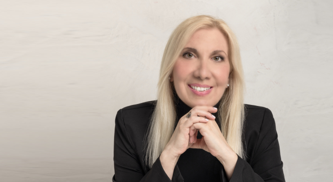 Dr. Avra Lyraki