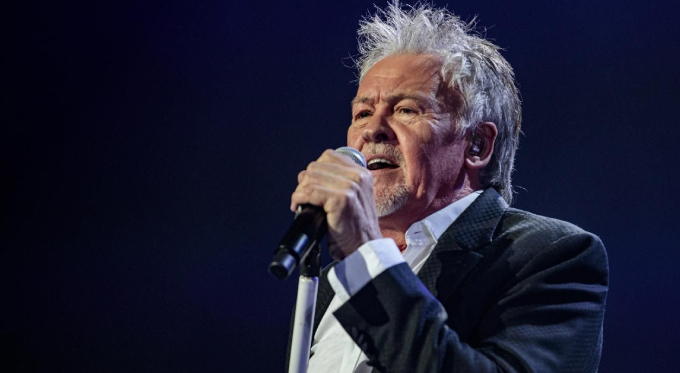 Paul Young
