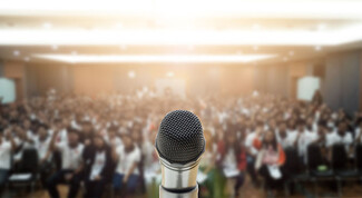 6 Questions to Ask Before Booking a Keynote Speaker - Inc.com