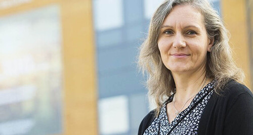 Dr Cath Bishop