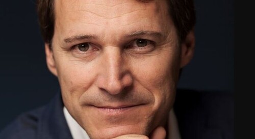 Dr Rolf Dobelli