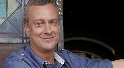 stephen tompkinson