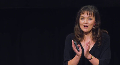 Angela Lamont