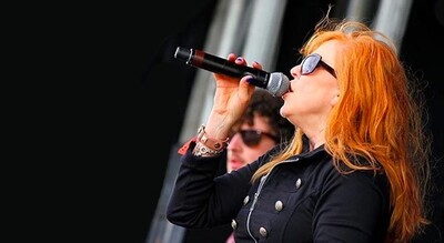 Carol Decker