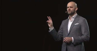 James Clear