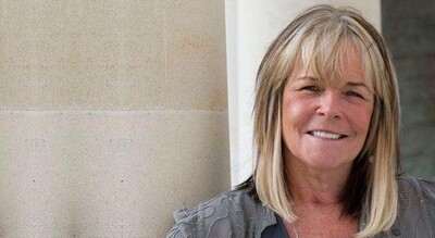 Linda Robson