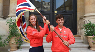 Helen Glover Flagbearer