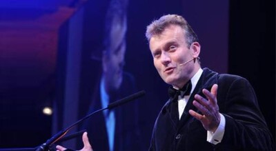 Hugh Dennis official speaker profile picture
