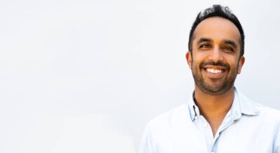 Neil Pasricha official speaker profile picture