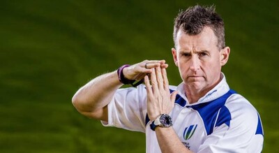 Nigel Owens official speaker profile picture