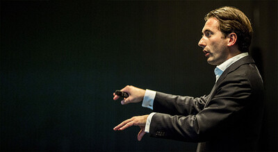 MARK VAN RIJMENAM