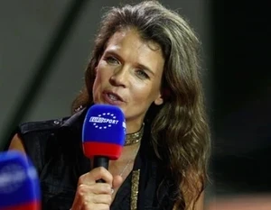Annabel Croft