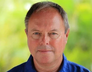 Robert Daws