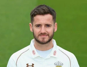 Steven Davies