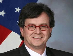 Howard Gutman
