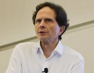 Professor David Heymann 