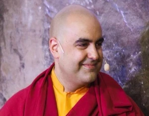 Gelong Thubten 