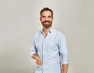 Dr. Chris van Tulleken