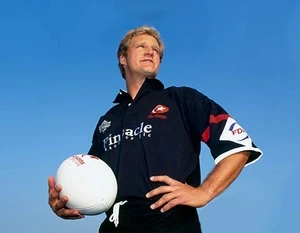 Michael Lynagh