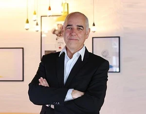 Dr. Paul Redmond
