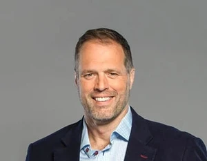 Martin Bayfield