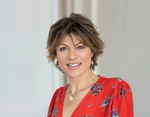 Kate Silverton Official Speaker Profile Picture