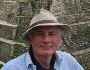 Dan Cruickshank