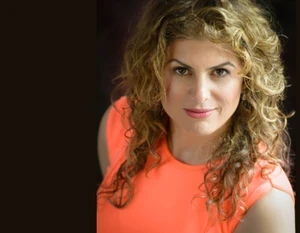 Debbie Berebichez