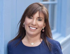 Jo Hemmings