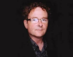 Dr Chris Arnold