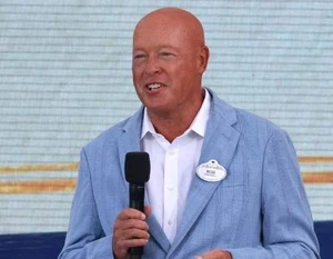 Bob Chapek