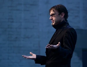 Pablos Holman