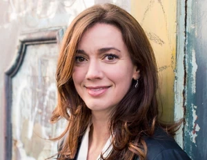 Stephanie Hare