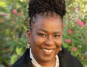 Claire Nelson official speaker profile picture