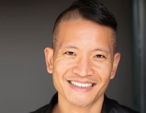 Julian Placino official speaker profile picture