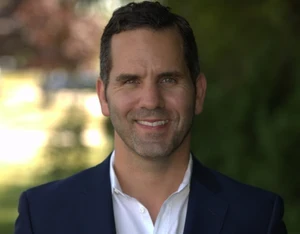 Jamie Cohen Official Speaker Profile Picture